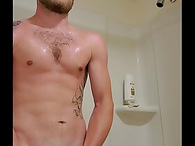 Shower vexillum warn